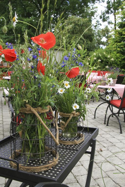 Pensjonat Gaestehaus An Der Sempt - Wohlfuehlen Auf Dem Lande 3*